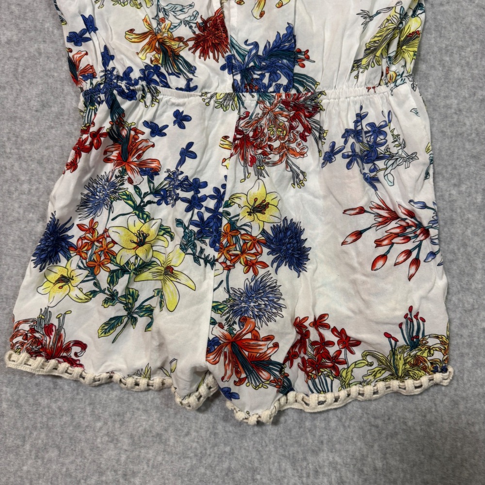 Umgee USA Floral Crochet Trim Romper Womens Large White V-Neck Sleeveless Boho - Picture 10 of 12